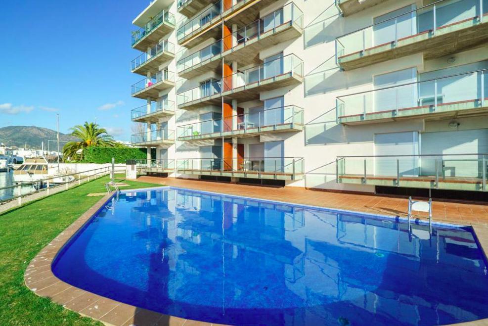 Les Marines Apartment Roses Exterior foto
